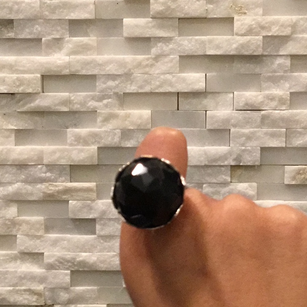 Silver black stone ring